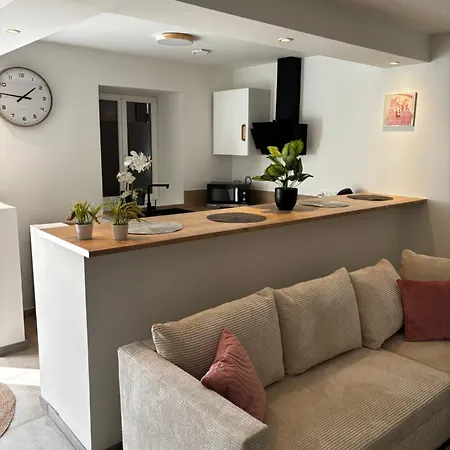 2 Apartment